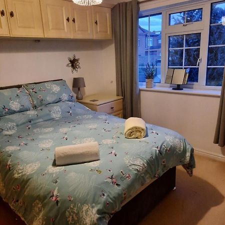 Appartement Redmire - 2 Bed 1St Floor Flat Overlooking Green à Darlington  Extérieur photo