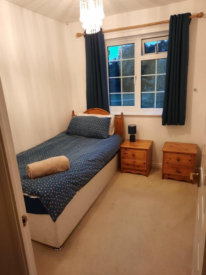 Appartement Redmire - 2 Bed 1St Floor Flat Overlooking Green à Darlington  Extérieur photo